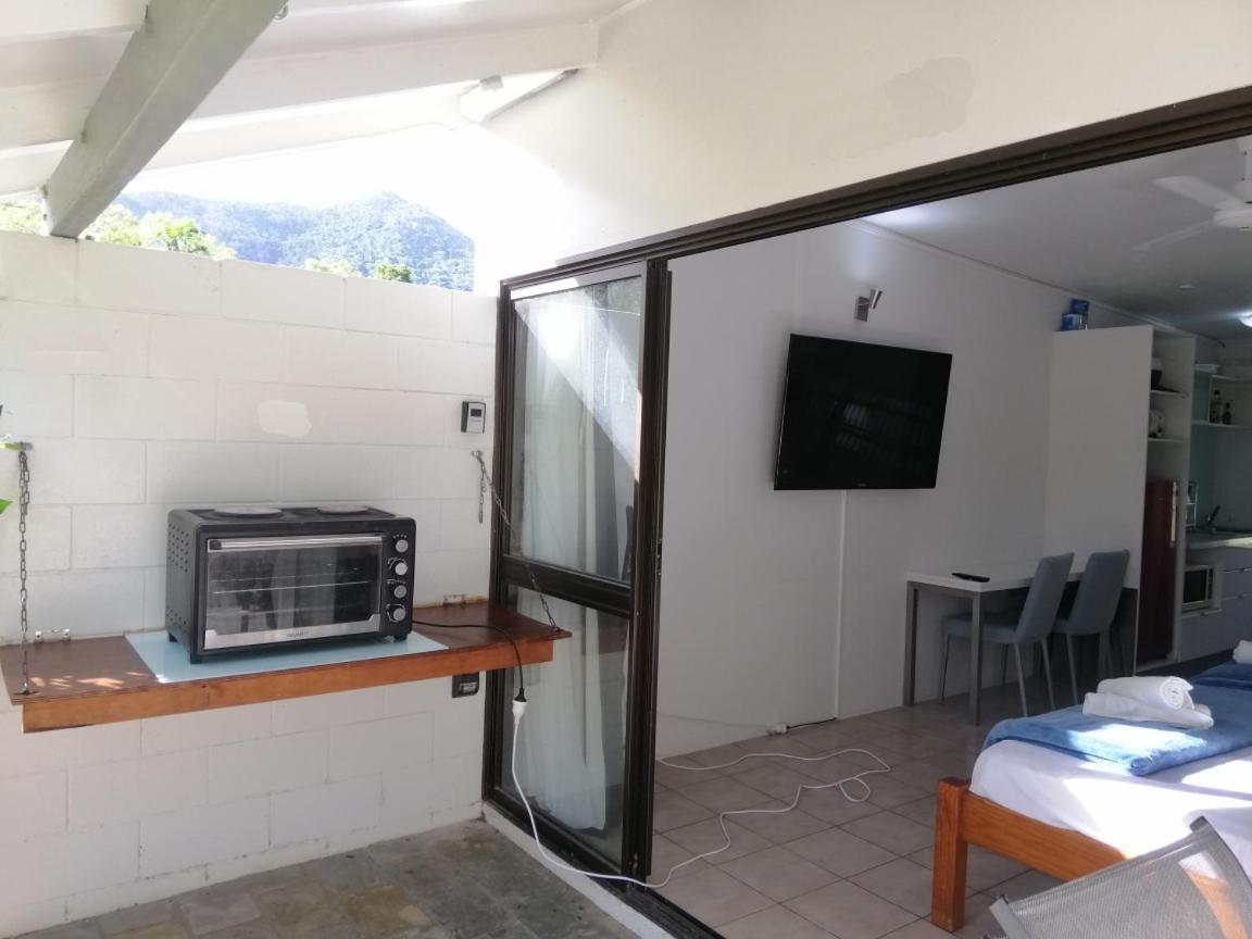 Magnetic Island Resort, Sleeps 3, Free Wifi Nelly Bay Kültér fotó